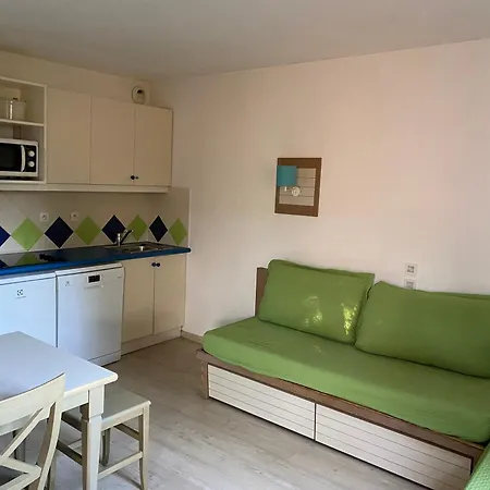 Au Coeur Du Domaine Apartment Saint-Raphael (Var)